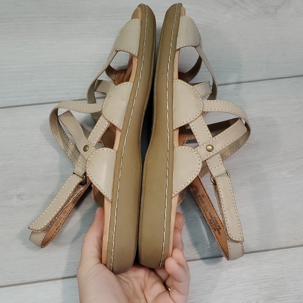 Born B.O.C. Womens Altheda Comfort Sandals Ankle shoes sz 9M - Picture 9 of 10